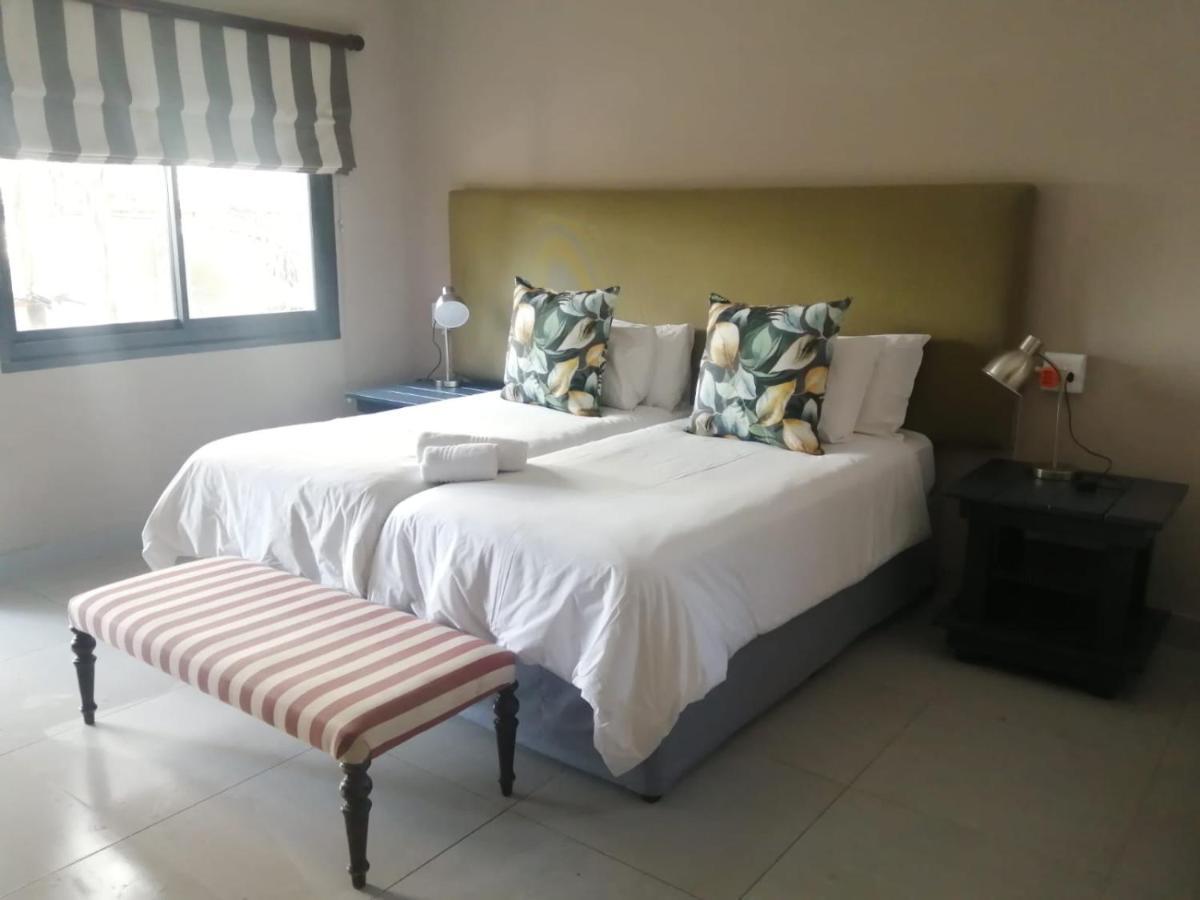 Zebrina Guest House Mbombela Екстер'єр фото