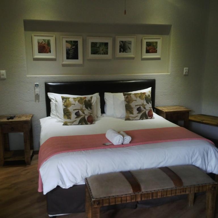Zebrina Guest House Mbombela Екстер'єр фото