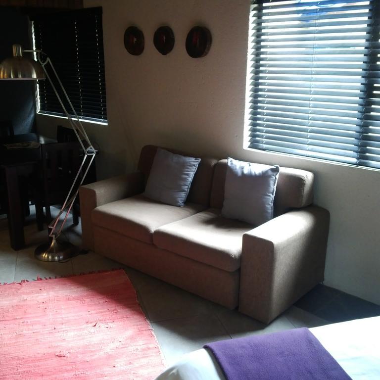 Zebrina Guest House Mbombela Екстер'єр фото