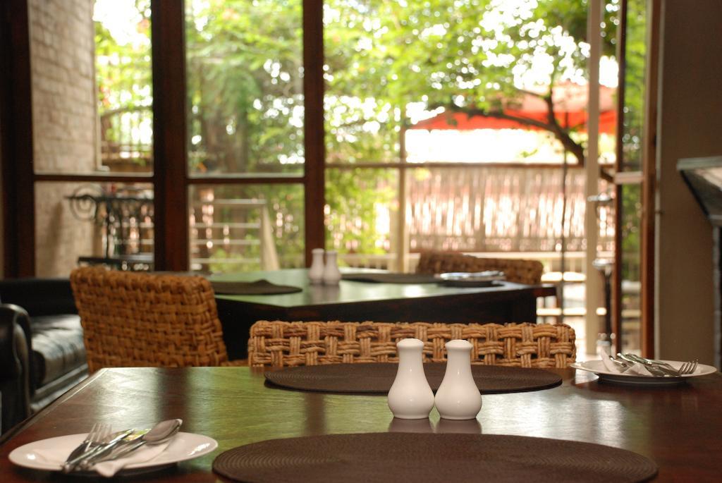 Zebrina Guest House Mbombela Екстер'єр фото
