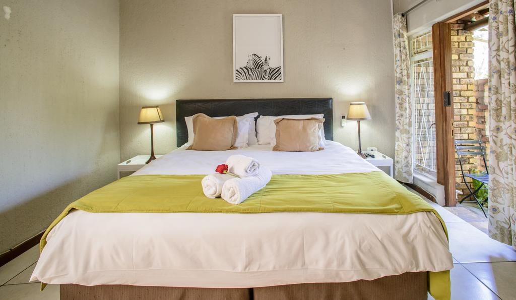 Zebrina Guest House Mbombela Екстер'єр фото