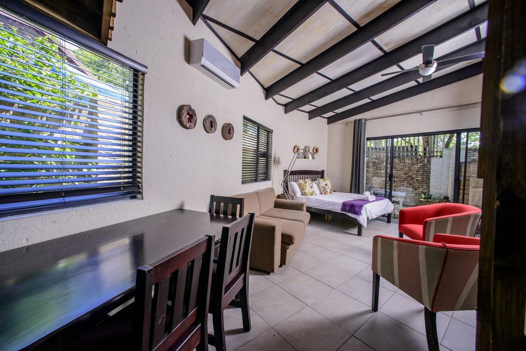 Zebrina Guest House Mbombela Екстер'єр фото